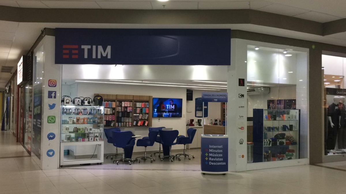 TIM inaugura loja parceria em Nossa Senhora do Socorro e quiosque no Shopping Rio Mar (Foto: Latina PR)