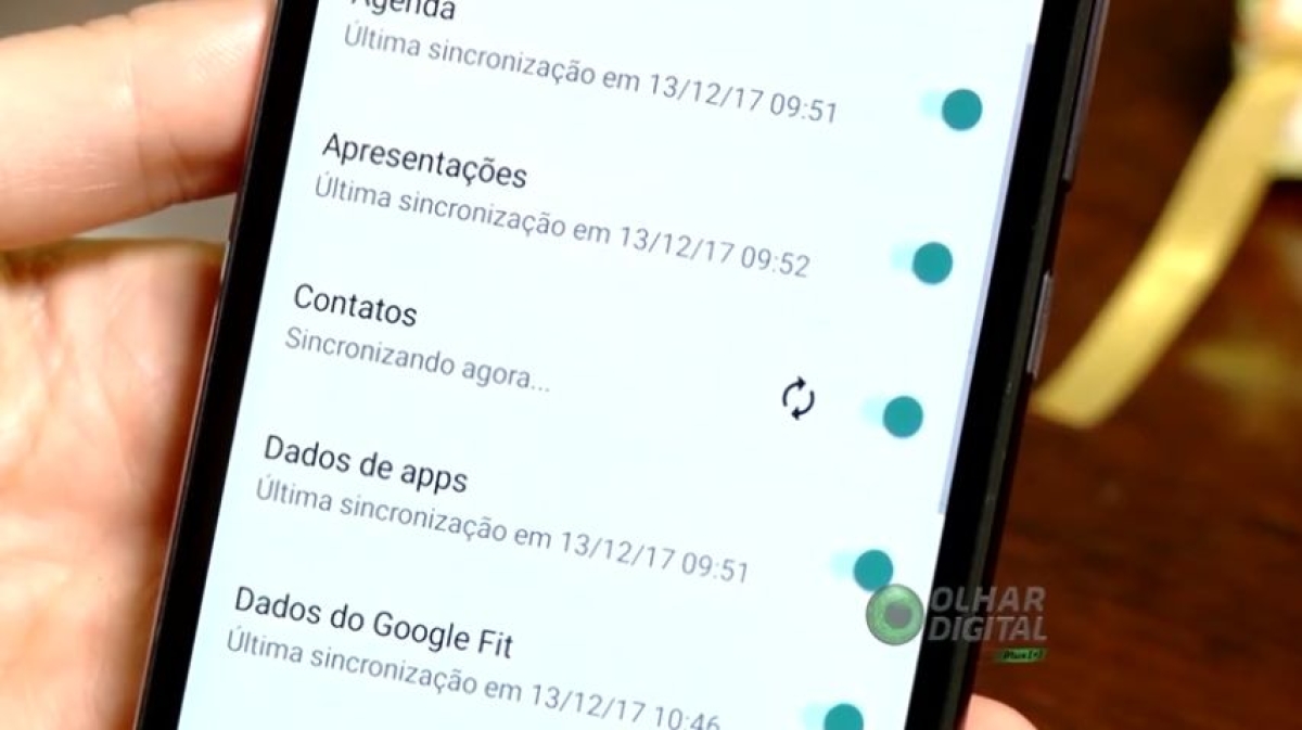 Como recuperar um contato apagado do celular (Imagem: Reprodução de vídeo/ Olhar Digital)