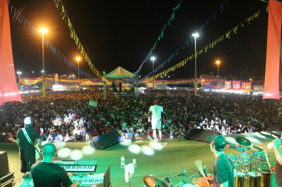 Neópolis é conhecida pela grande festa de Carnaval (Foto: Divulgação)