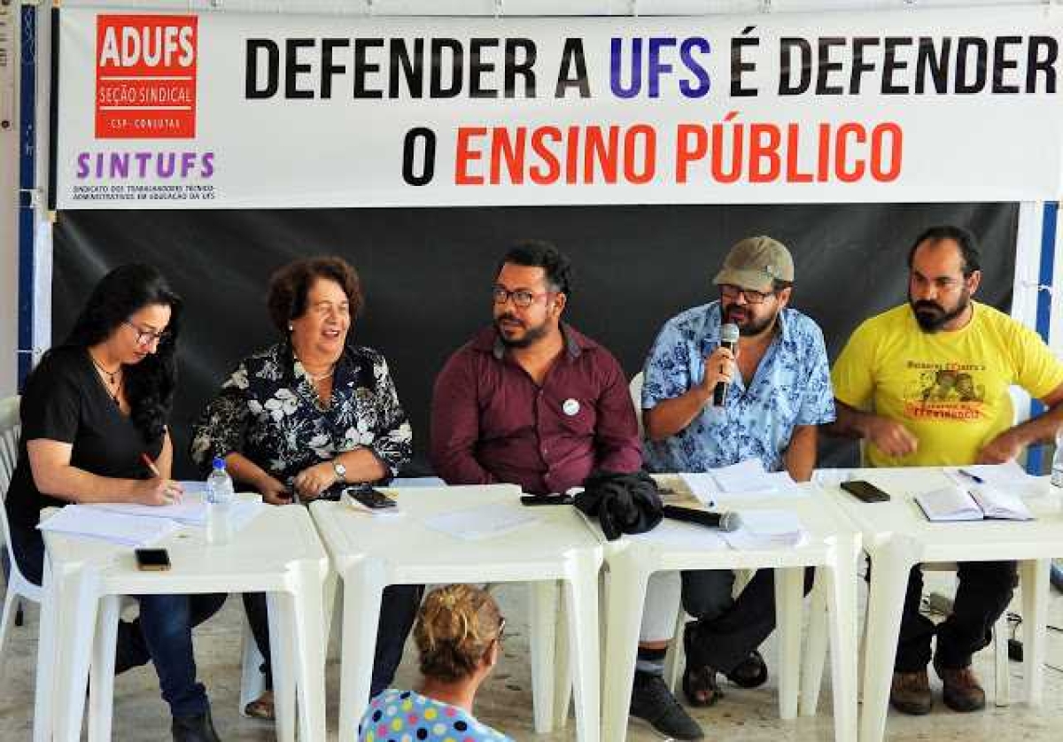 Por que o ministro Onyx atacou a UFS? (Foto: Via Blog do Samarone)