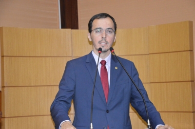Georgeo Passos: "Governo é conivente e até colabora com o que acontece no HRAM e Jessé Fontes" (Foto de arquivo: Assessoria Georgeo Passos)
