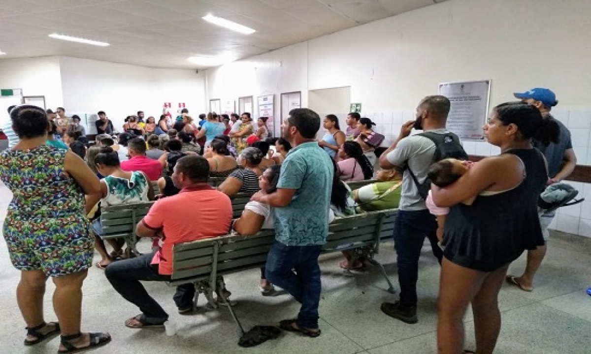 Na tarde desta terça-feira, 21, quem compareceu ao local teve que ter paciência para esperar ser atendido (Foto: Portal Infonet)