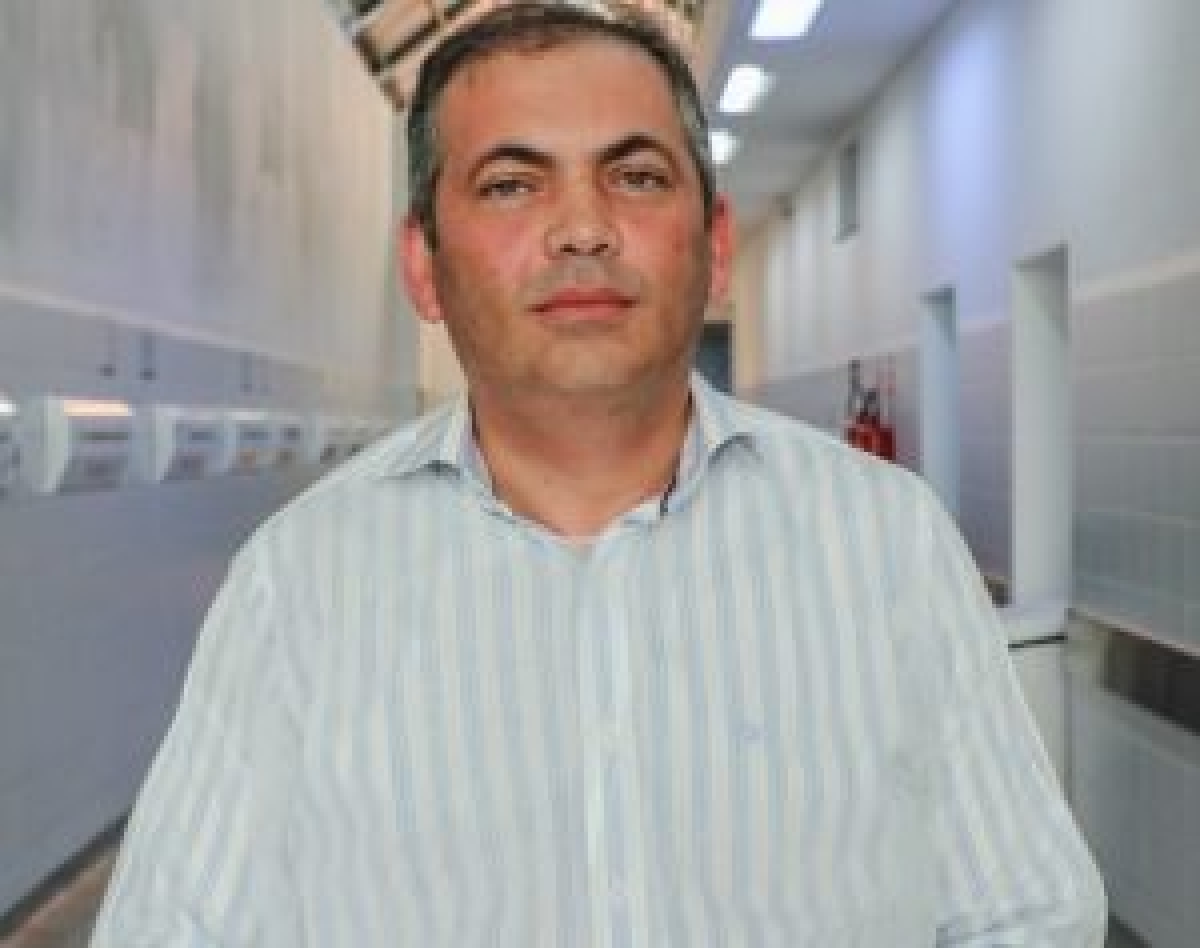 Bucomaxilo alerta para os riscos da inflamação do dente não tratada adequadamente (Foto: Flávia Pacheco/ SES/SE)