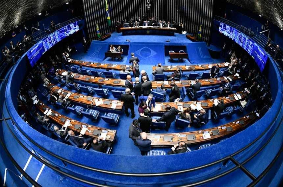 Plenário vota suspensão do decreto das armas, PECs e medidas contra corrupção (Foto: Marcos Oliveira/ Agência Senado)