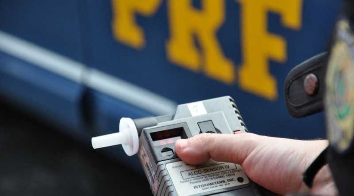 Final de semana: PRF flagra sete condutores dirigindo embriagados nas rodovias federias (Foto: PRF/SE)