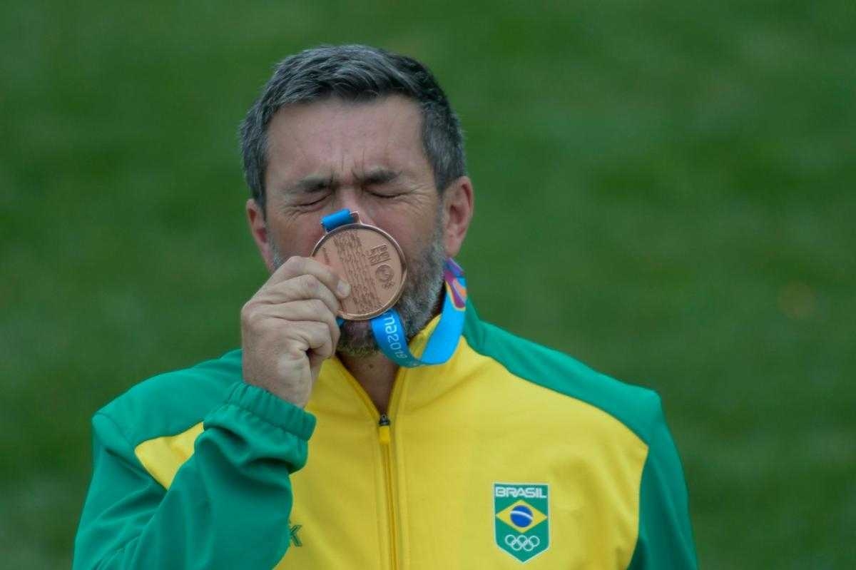 Roberto Schmits é bronze na fossa olímpica nos Jogos Pan-americanos Lima 2019 (Foto: Washington Alves/ COB)