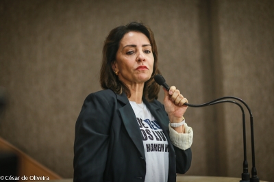 "Edvaldo Nogueira insiste em seu marketing mentiroso", diz Emília Corrêa (Foto: César de Oliveira/ CMA)