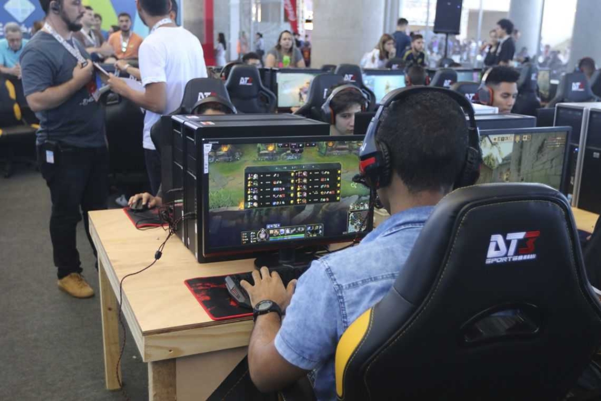 Jair Bolsonaro reduz impostos sobre jogos eletrônicos (Foto: Valter Campanato/ Agência Brasil)