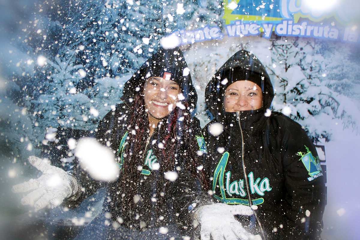 Alaska diverte crianças e adultos no Shopping Jardins (Foto: Divulgação)