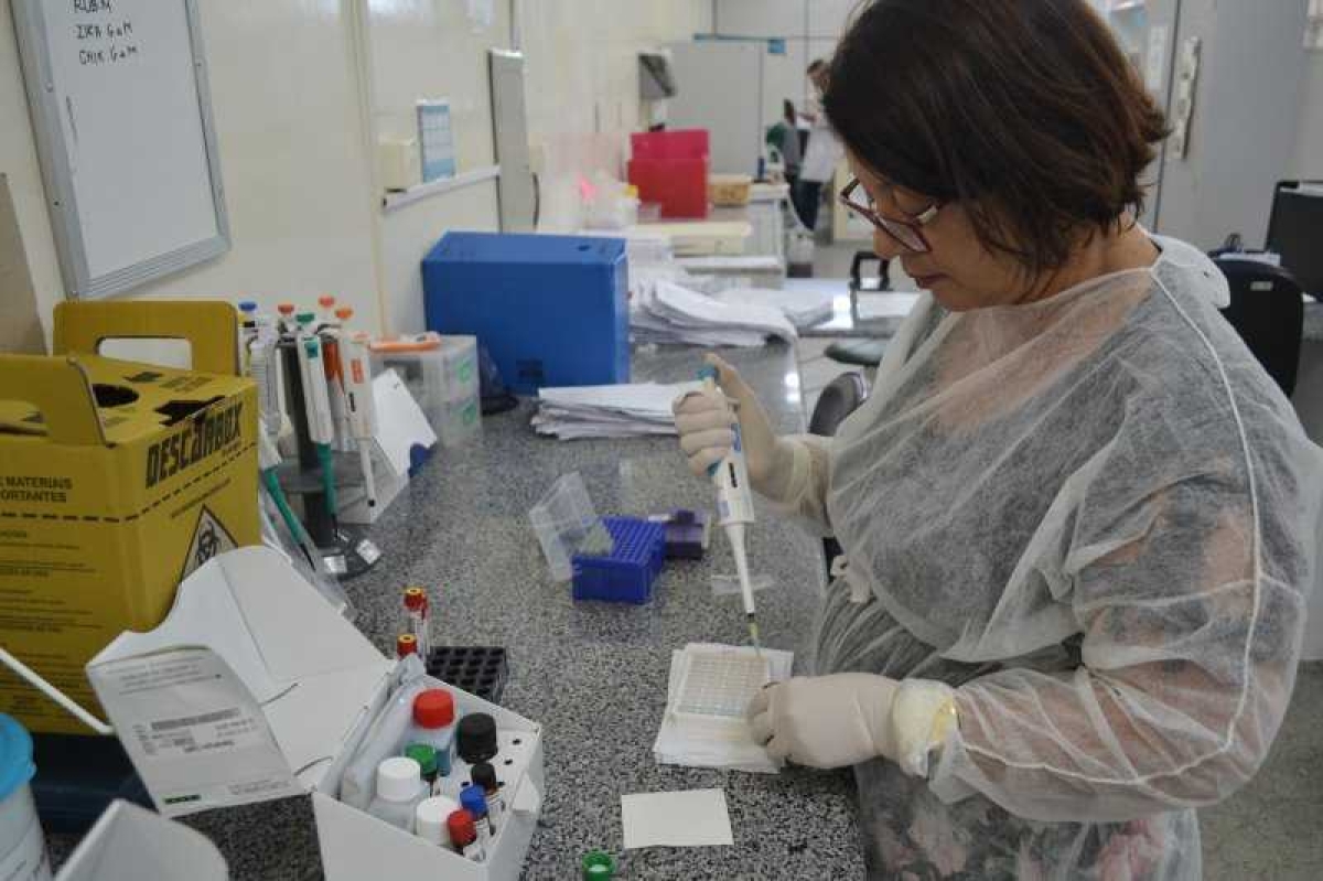 Lacen realiza orientações para diagnóstico laboratorial do sarampo (Foto: SES/SE)