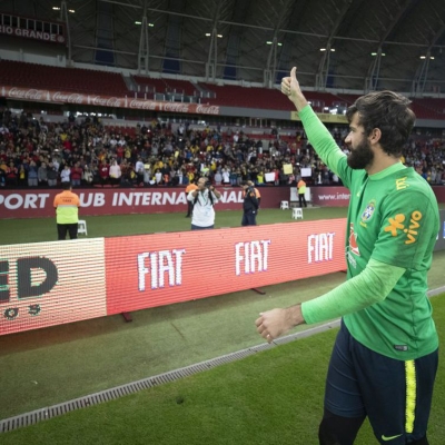 Alisson, do Liverpool da Inglaterra e da Seleção Brasileira disputa o título de melhor goleiro do mundo deste ano (Foto: Lucas Figueiredo/ CBF)