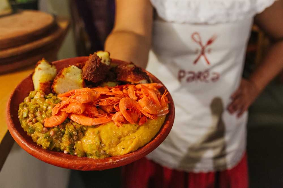 Dendê e empoderamento feminino: conheça o Ilê Akará - A Casa do Acarajé, no bairro Aeroporto (Foto: Fernando Correia)