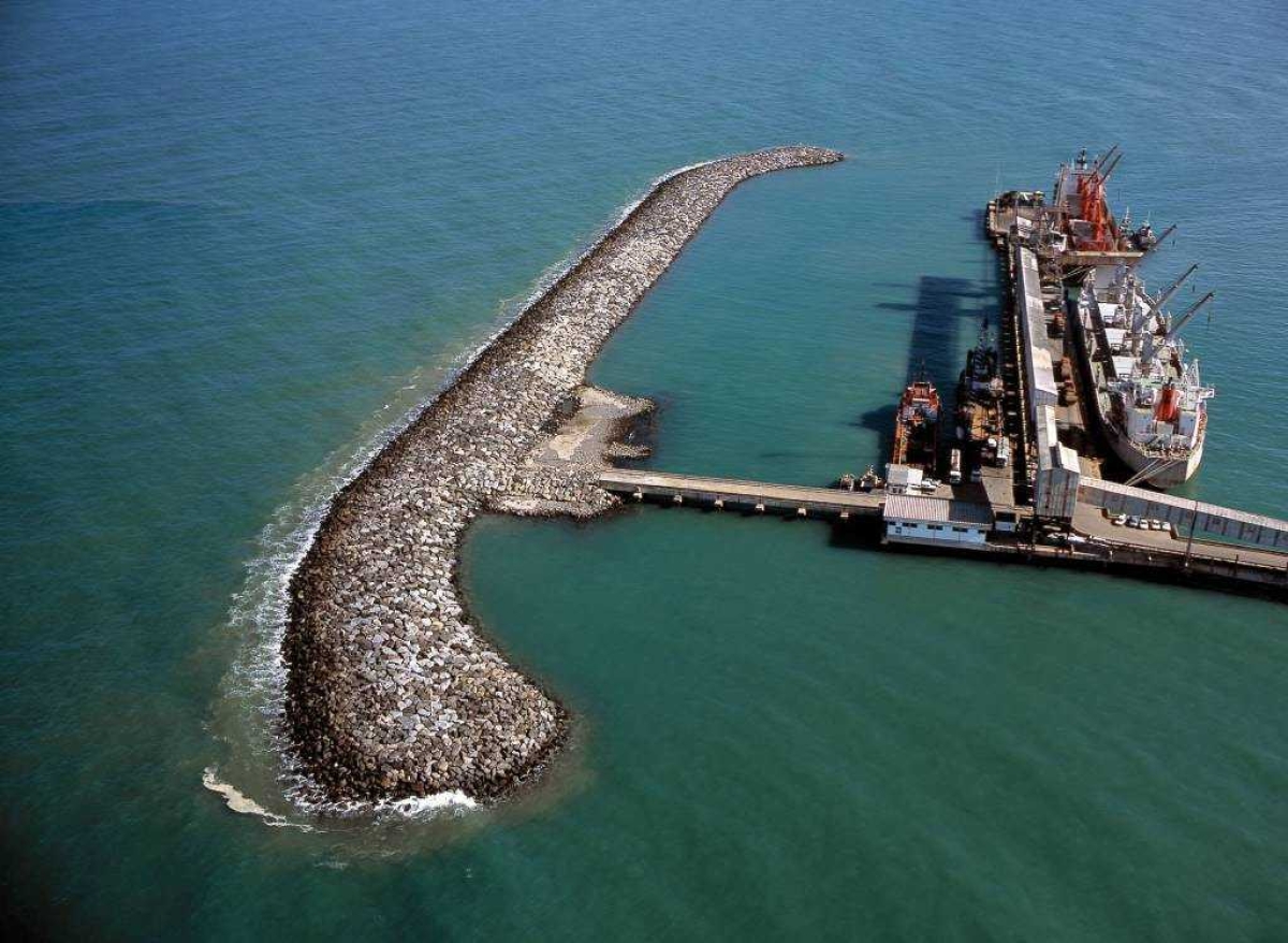 Laércio trabalha pela retomada da movimentação do Porto de Sergipe (Foto: Site Laércio Oliveira)