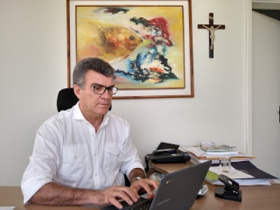 Garibalde recebe comissão de promotores (Foto: Via Coluna Sintonia)