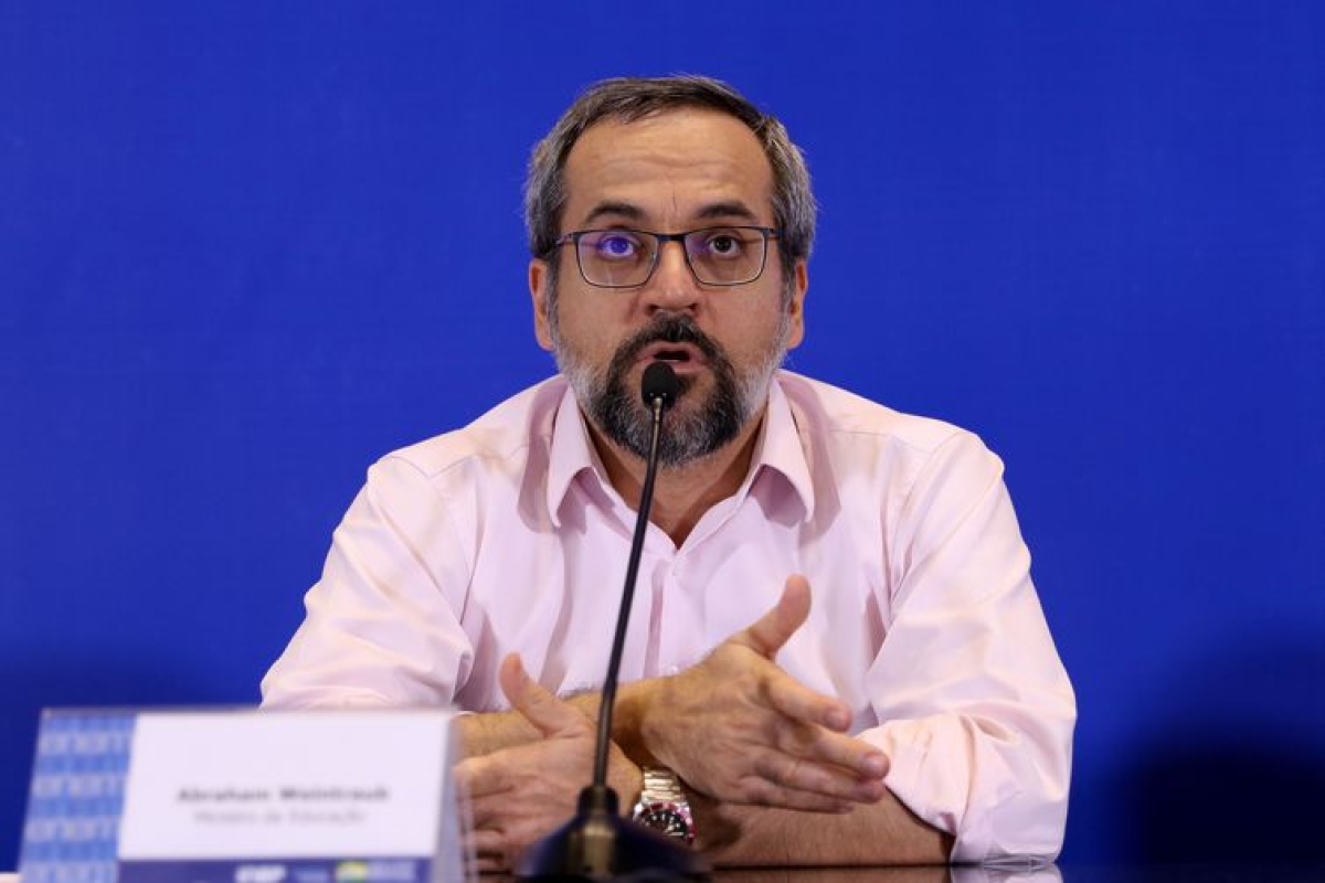O ministro da Educação, Abraham Weintraub, falam sobre primeiro dia de provas do ENEM (Foto: Wilson Dias/ Agência Brasil)