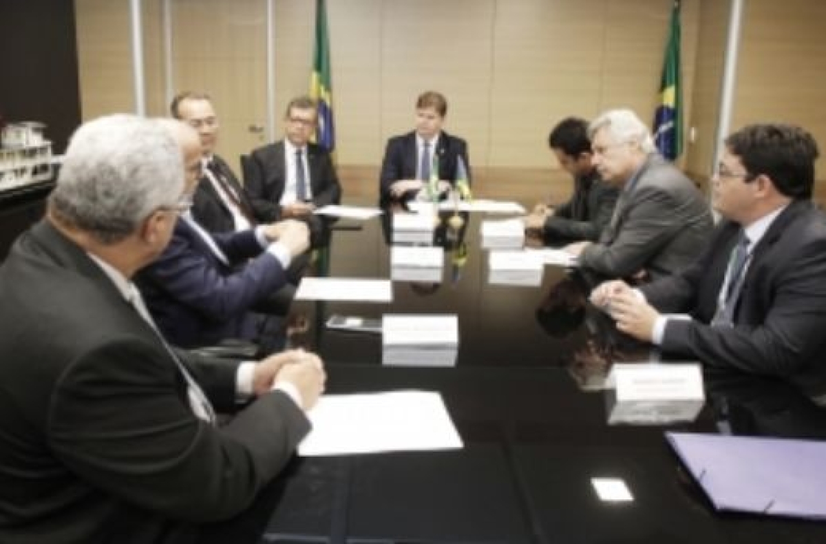 Laércio solicita a liberação de recursos para Aracaju e Socorro (Foto: Site Laércio Oliveira)
