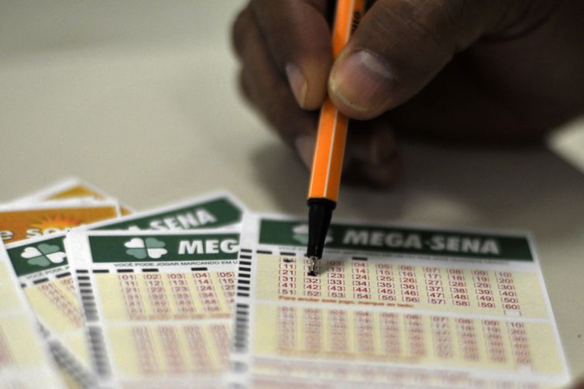 Mega-Sena: sorteio neste sábado (30) será realizado, a partir das 20h, no Espaço Loterias Caixa, na cidade de São Paulo (Foto: Marcello Casal Jr./ Agência Brasil)