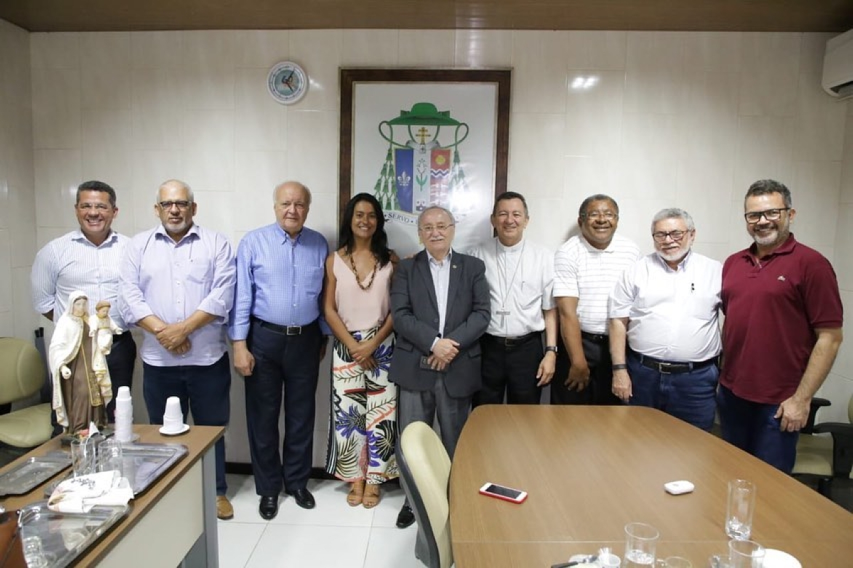 Presidente da Alese participa de reunião sobre roteiro de Santa Irmã Dulce (Foto: Cleverton Ribeiro/ Rede Alese)