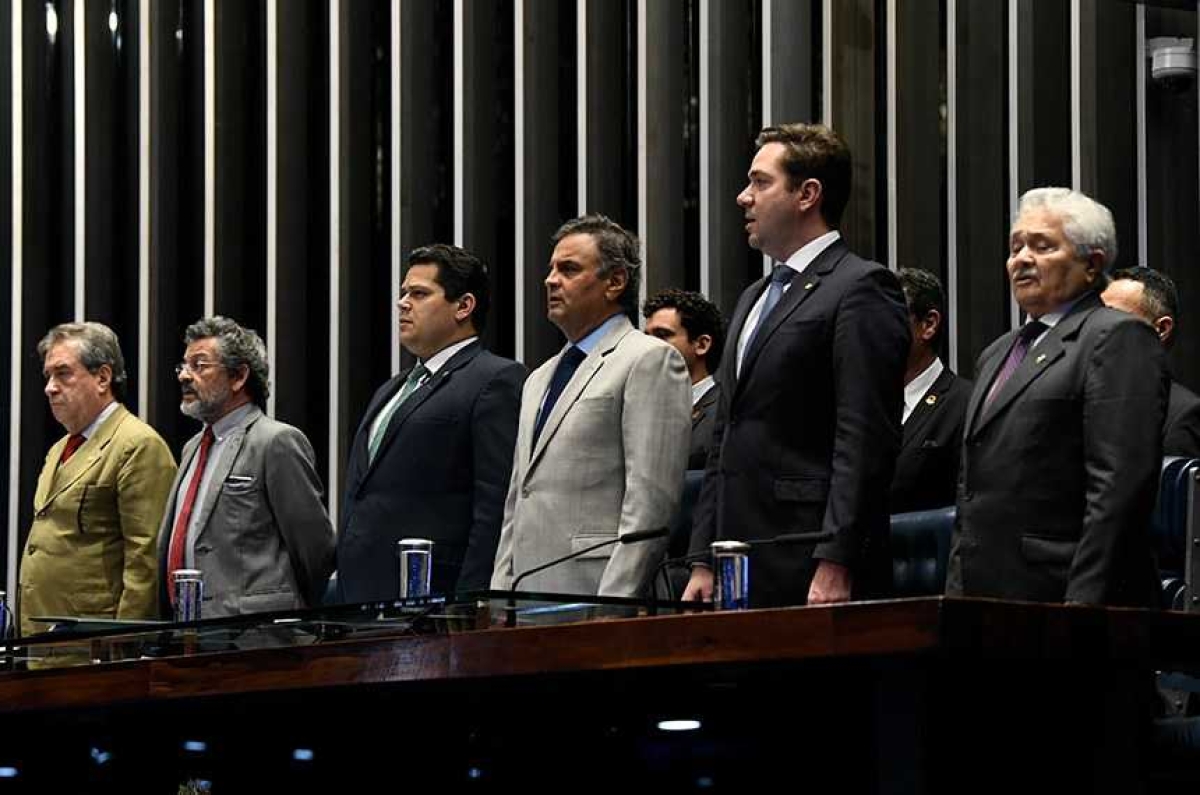 Emenda constitucional foi promulgada em sessão solene no Congresso nesta quinta-feira (12) e vai beneficiar estados, municípios e o Distrito Federal (Foto: Jefferson Rudy/ Agência Senado)
