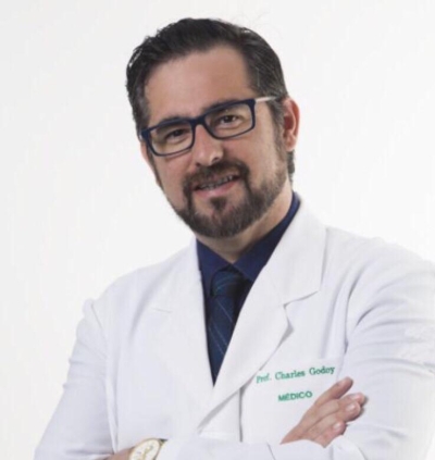 Dermatologista da Onco Hematos, Charles Godoy (Foto: Via �?ncora Adm Comunicação Ltda)