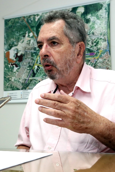 Sérgio Ferrari, secretário municipal da Infraestrutura e presidente da Emurb (Foto: André Moreira/ Prefeitura de Aracaju)