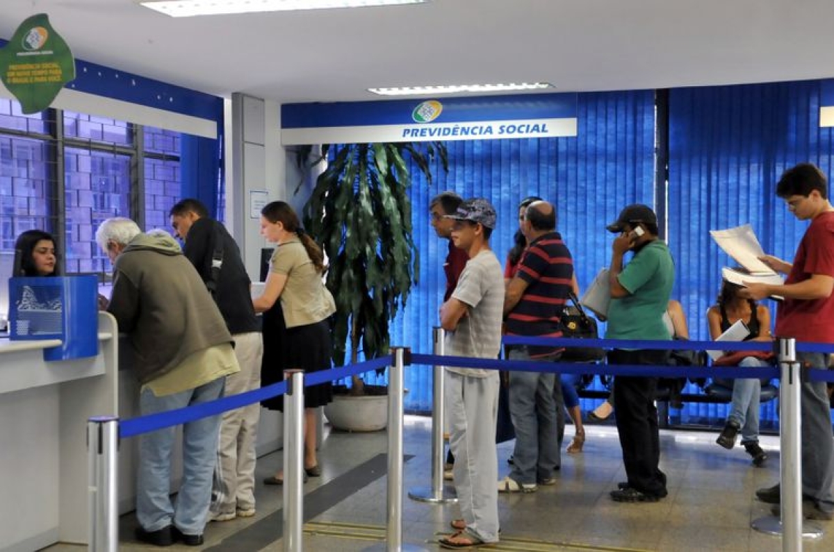 Os reajustes dos benefícios valem a partir de 1º de janeiro deste ano (Foto: Antonio Cruz/ Agência Brasil)