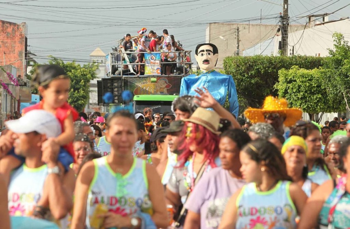 O objetivo das autorizações é assegurar que os desfiles serão realizados de forma segura (Foto: Via Destaque Notícias)