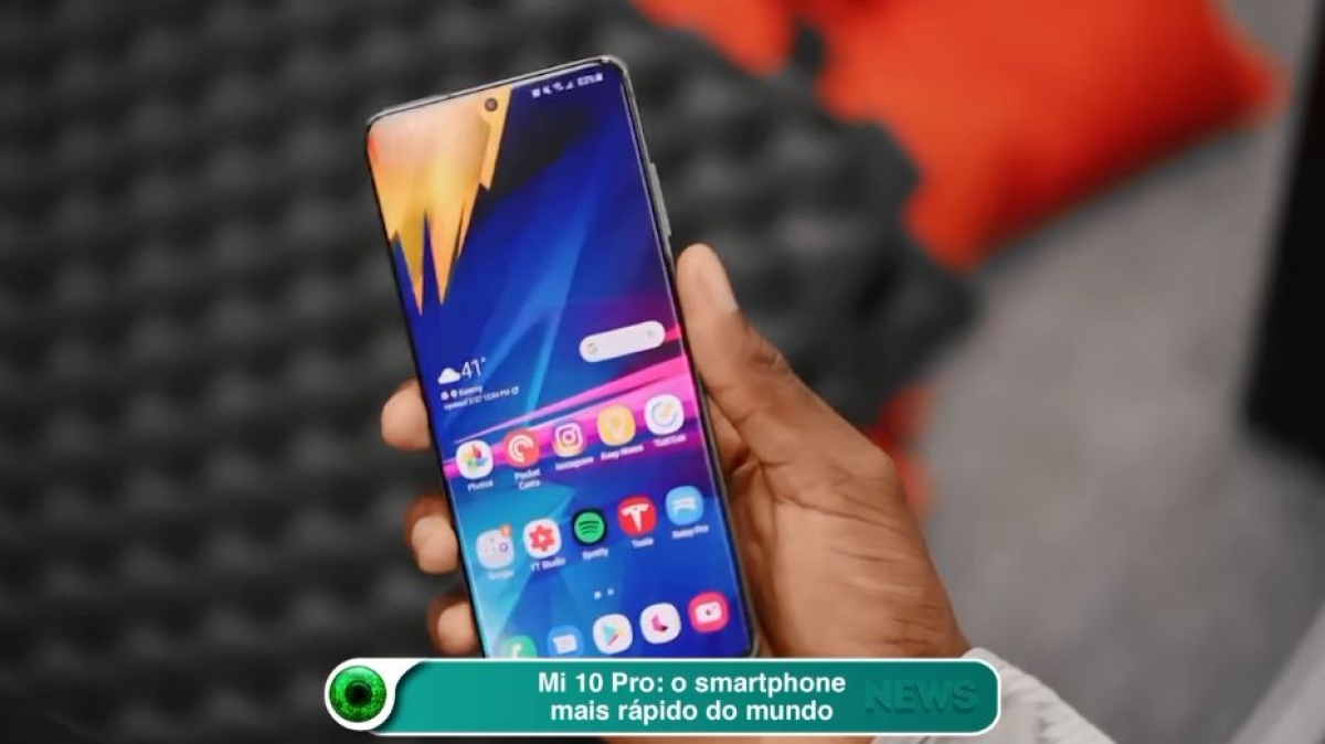Mi 10 Pro: o smartphone mais rápido do mundo (Imagem: Reprodução de vídeo/ Olhar Digital News)