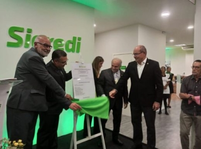 A nova sede do Sicred está num espaço, moderno, bonito e inteligente (Foto: Destaque Notícias)