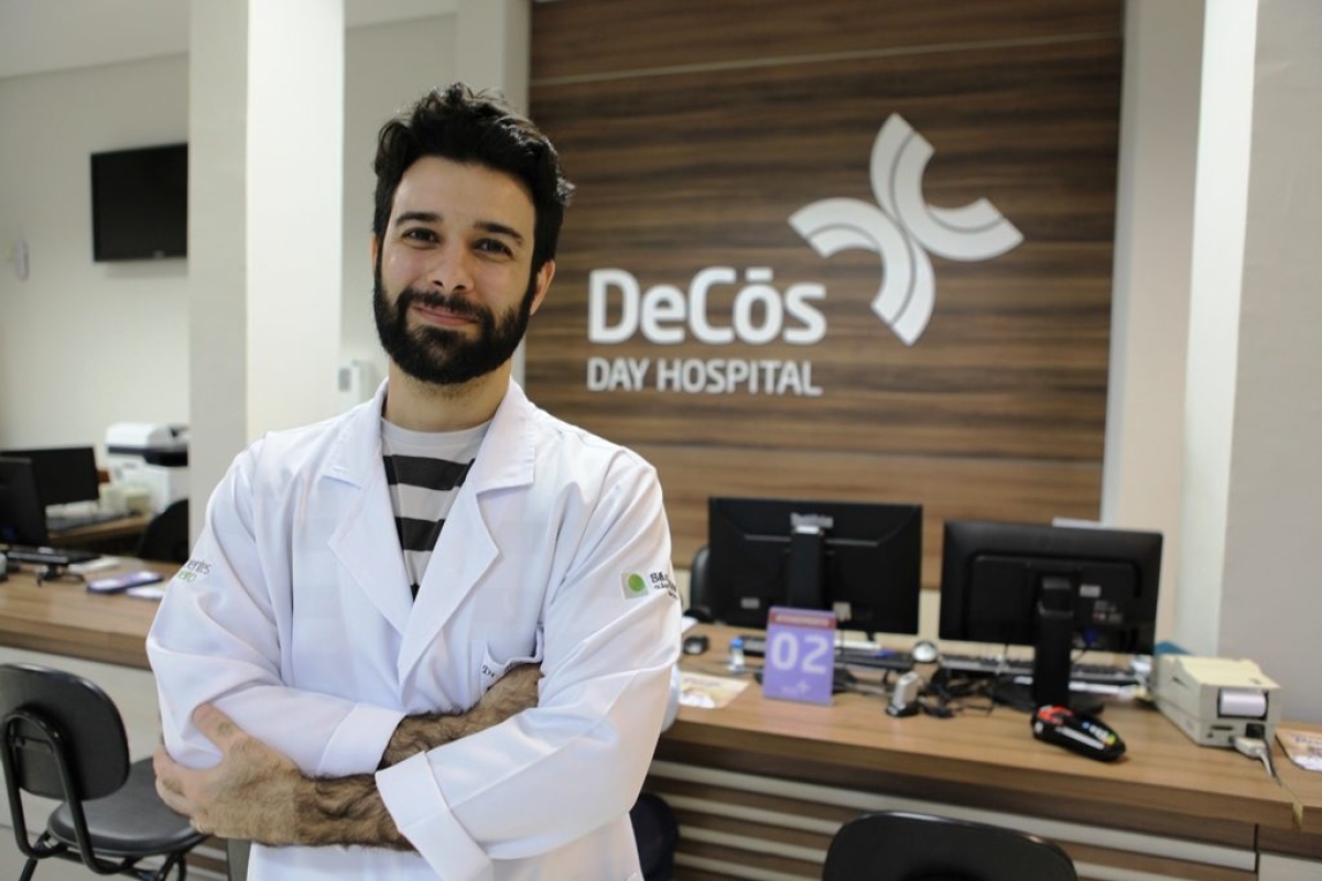 Dr. Matheus Todt, infectologista e professor do curso de medicina Unit (Foto: Unit)