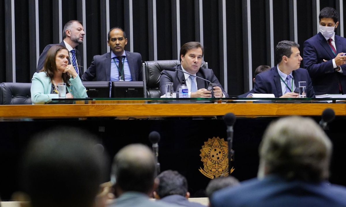 Câmara aprova dispensa de atestado médico a trabalhador com covid-19 (Foto: Pablo Valadares/ Câmara dos Deputados)