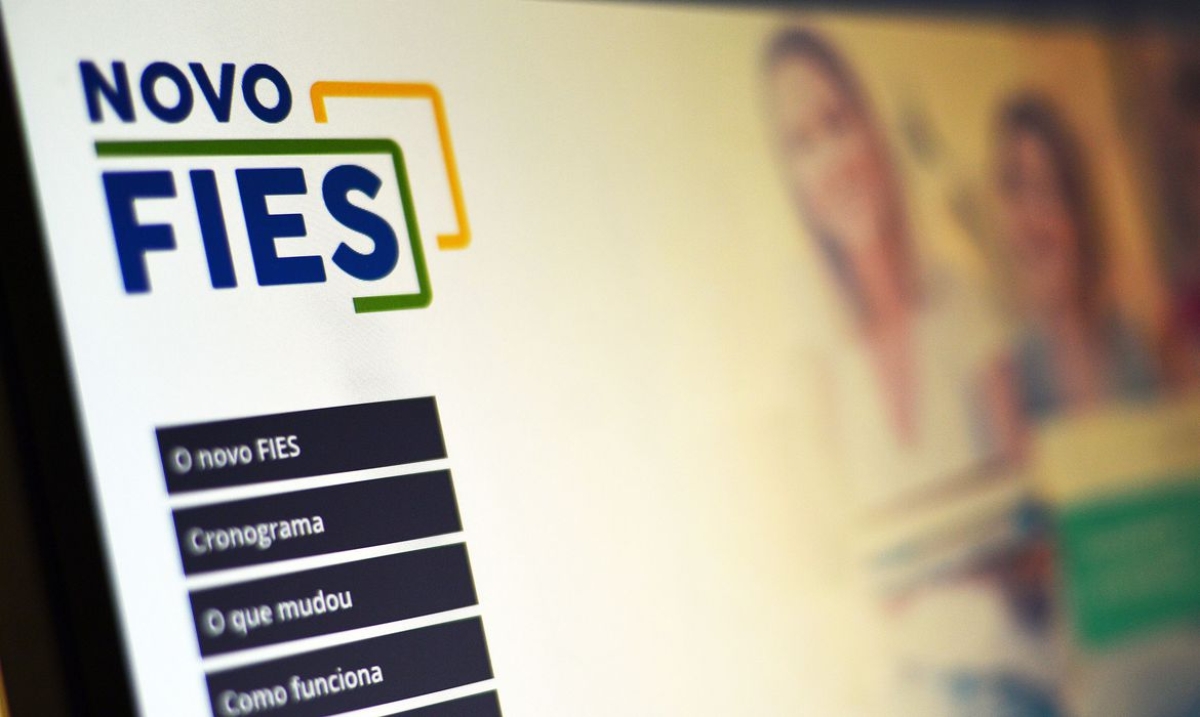 Caixa divulga orientações para renovação de contratos do Novo Fies (Foto: Marcello Casal Jr./ Agência Brasil)
