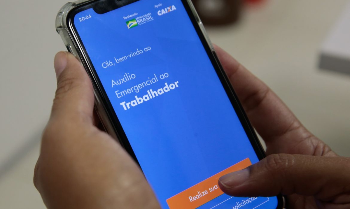 Caixa atualiza aplicativo e agiliza atendimento para saque emergencial (Foto: Marcello Casal Jr./ Agência Brasil)