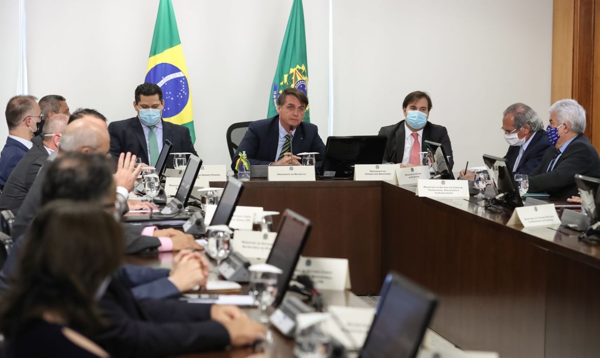 Governadores apoiam veto a reajustes de salário para servidores (Foto: Marcos Corrêa/ PR)