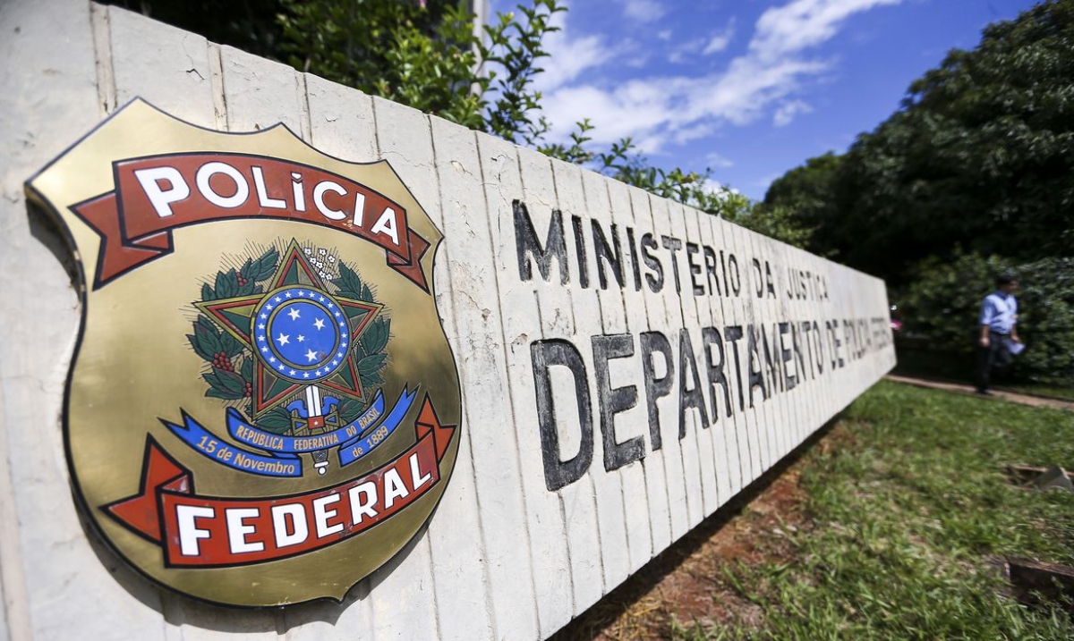 PF cumpre mandados judiciais em investigação sobre fake news (Foto: Marcelo Camargo/ Agência Brasil)