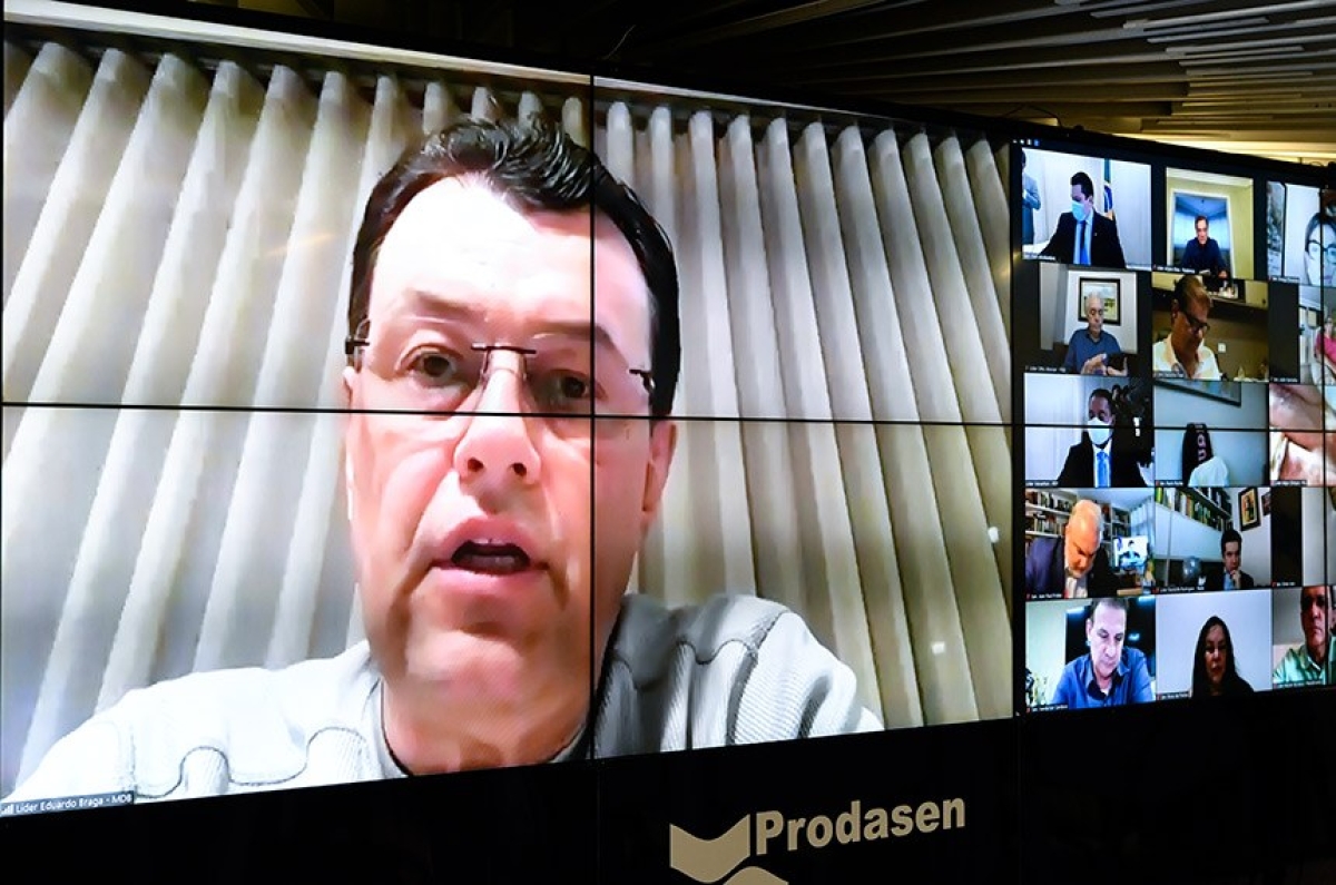 Para o autor, Eduardo Braga, é importante evitar o aumento de preços durante a pandemia, momento em que os efeitos econômicos provocam perda da renda em decorrência do isolamento social (Foto: Leopoldo Silva/ Agência Senado)