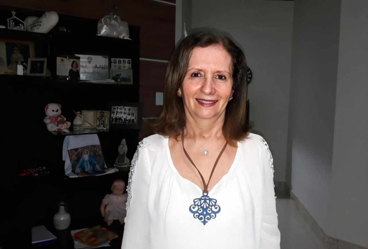 Médica pediatra, professora de Medicina da Unit e presidente do Comitê de Aleitamento Materno da Sociedade Sergipana de Pediatria, Izailza Matos (Foto: Assessoria de Imprensa Unit)