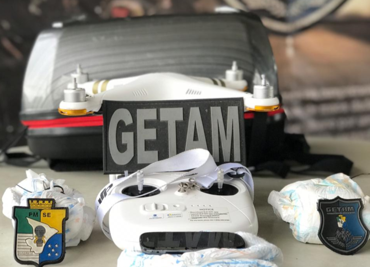 Getam prende homem que tentava transportar celulares com um drone para o Copemcan (Foto: SSP/SE)