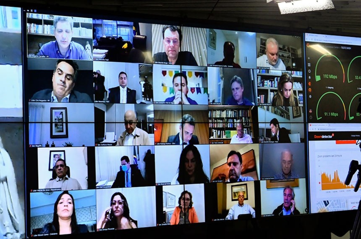 Senadores votaram a PEC 18/2020 em dois turnos durante sessão remota nesta terça (Foto: Waldemir Barreto/ Agência Senado)