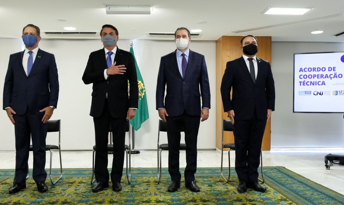Governo lança sistema para facilitar acesso à legislação brasileira (Foto: Marcos Corrêa/ PR)