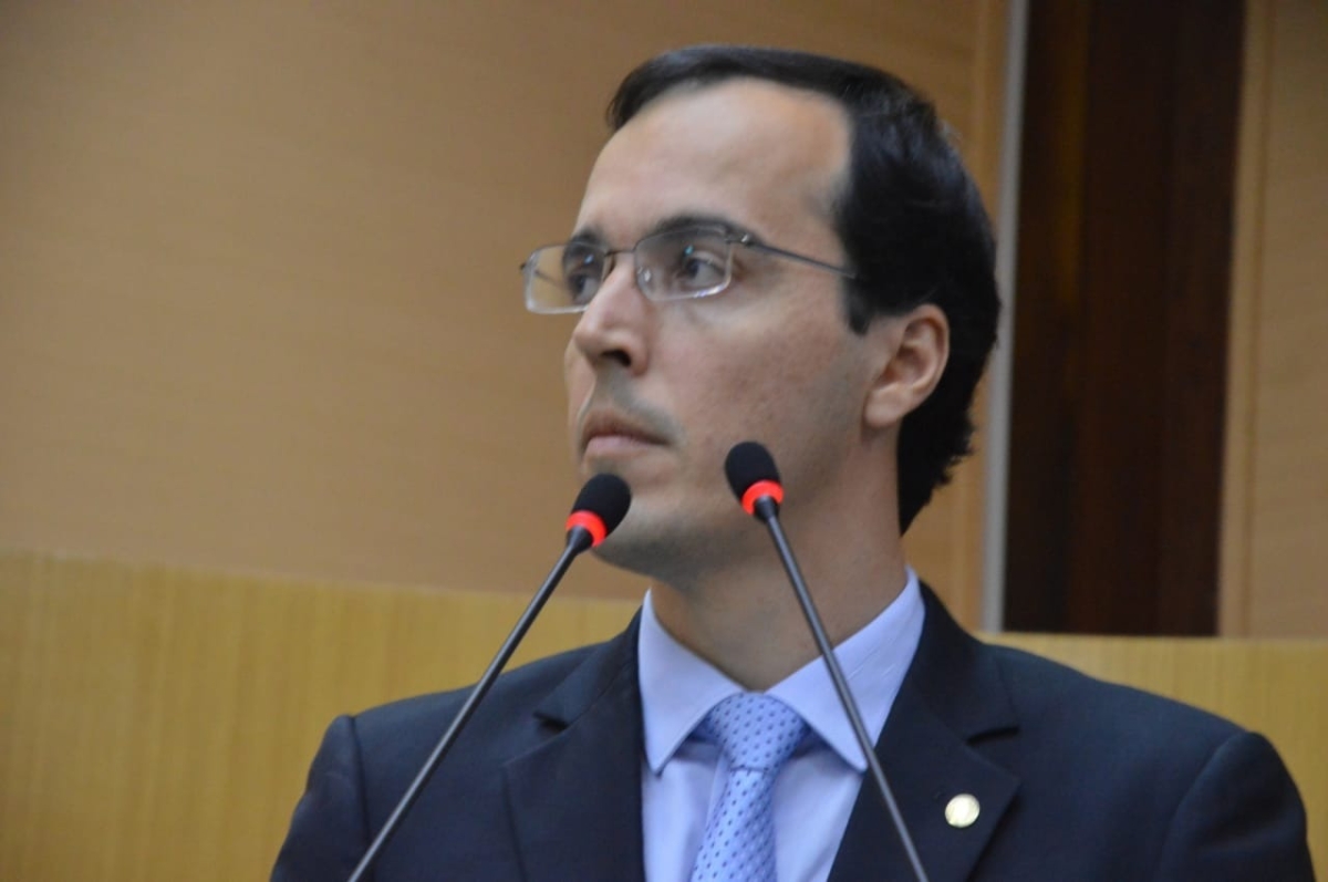 Georgeo Passos: "Não podemos ficar à mercê do ping pong entre Sefaz e SEIAS para sabermos sobre o Fundo de Combate à Pobreza" (Foto: Site Georgeo Passos)