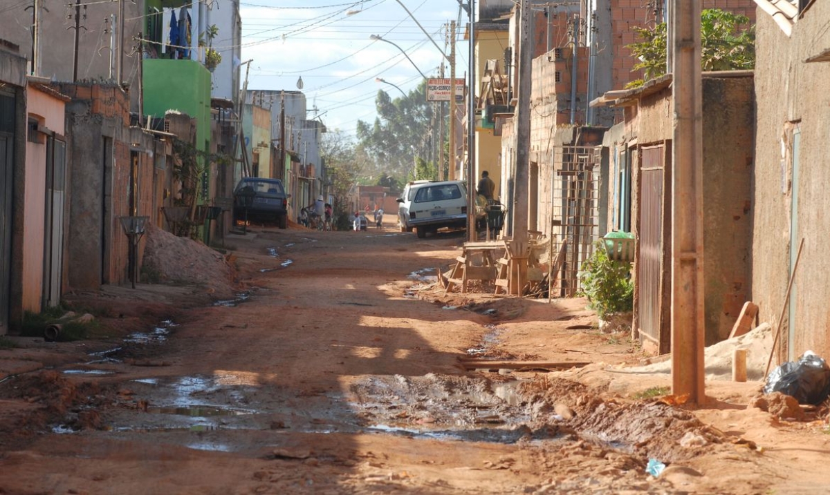 ?rgãos internacionais recomendam atenção ao saneamento básico (Foto de arquivo: Agência Brasil)