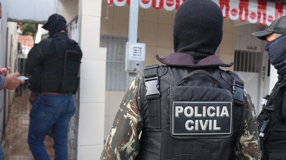 Operação Xeque-Mate: Polícia Civil deflagra operação e desarticula grupo que vendia droga com valor estimado em R$ 15 mil (Foto: SSP/SE)