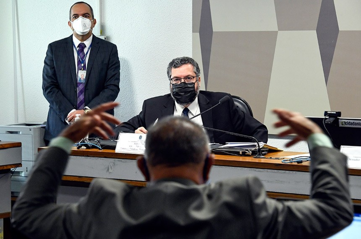 Ministro das Relações Exteriores, Ernesto Araújo, participa de audiência pública da CRE nesta quinta-feira (Foto: Edilson Rodrigues/ Agência Senado)