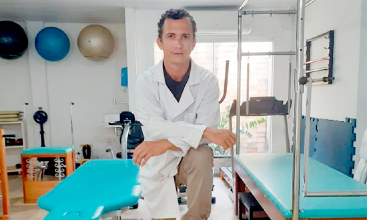 O fisioterapeuta Yuri Ramos ressalta que a osteopatia deve estar aliado a outros hábitos de vida (Foto: Arquivo pessoal)