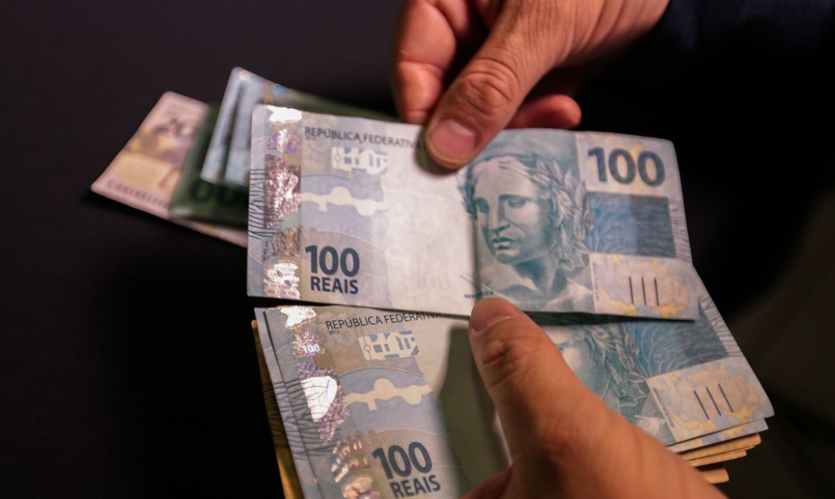 Trabalhador com jornada reduzida deve receber 13º e férias integrais (Foto: Marcello Casal Jr./ Agência Brasil)