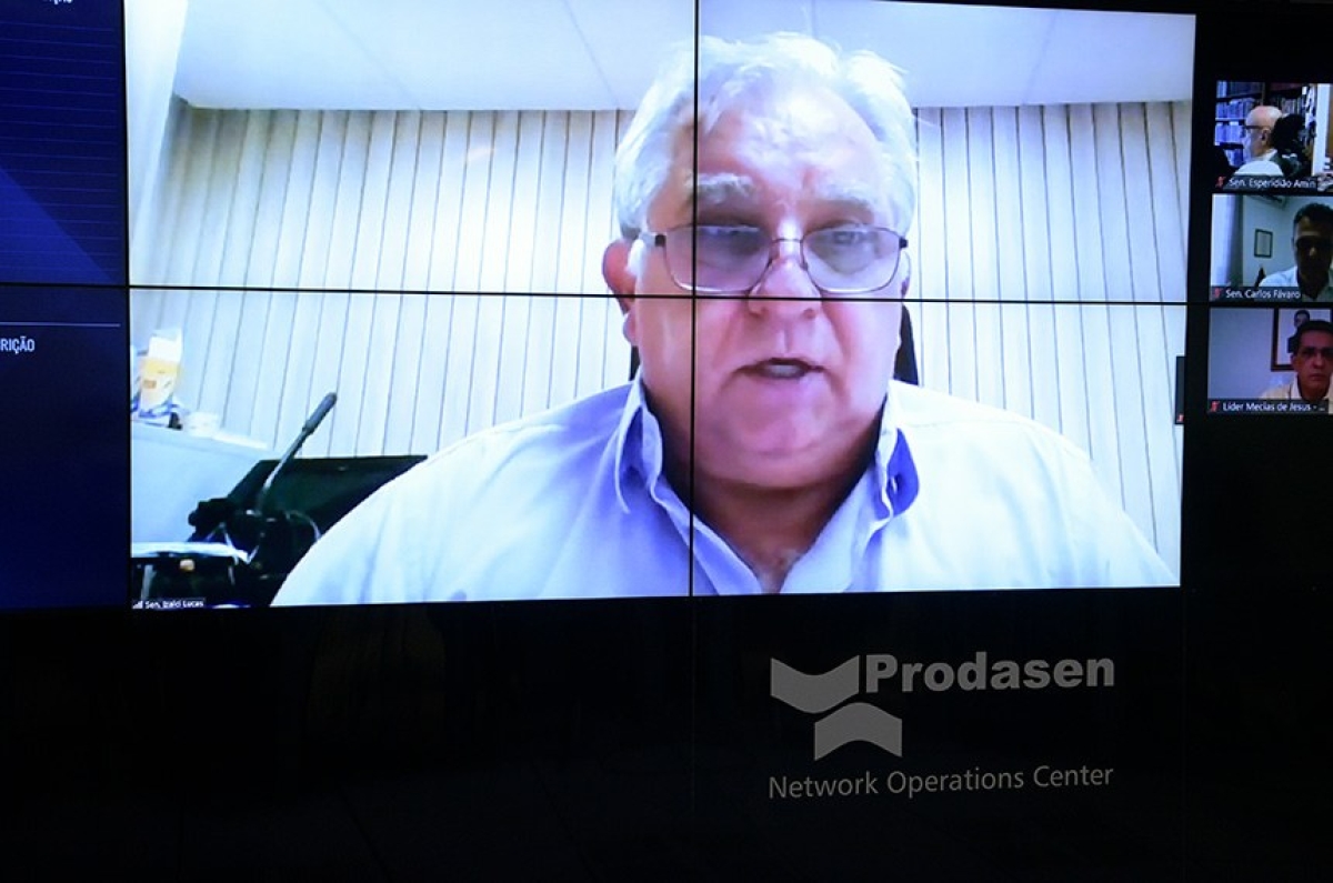 O senador Izalci Lucas foi o relator da matéria (Foto: Pedro França/ Agência Senado)