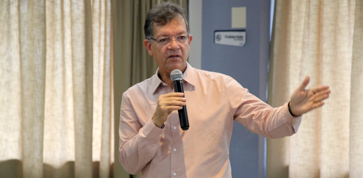 Laércio Oliveira fala sobre a elevação das vendas do comércio por quatro meses seguidos (Foto: Marcio Rocha/ Fecomércio)