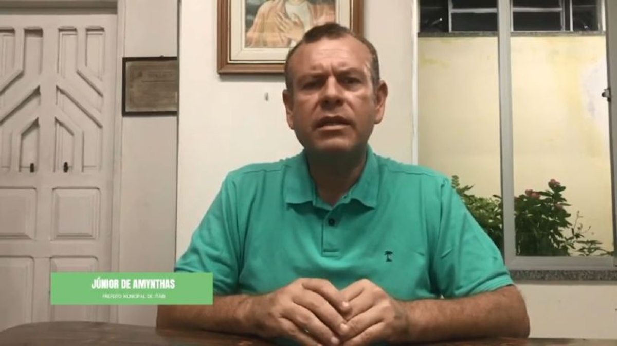 Prefeito do município de Itabi, Júnior de Amynthas (Imagem: Reprodução de vídeo/ Portal Infonet)