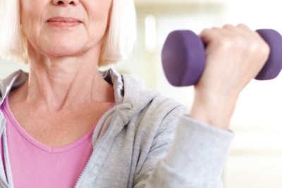 Pesquisa aborda importância da musculação para fortalecer corpo de idosos (Foto: Via Ascom Estácio)